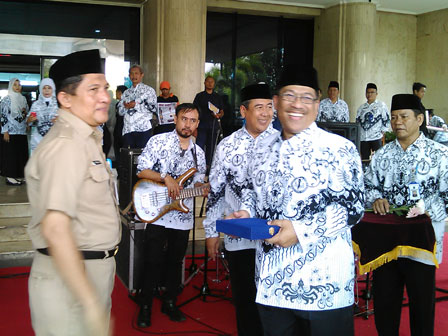 Pencarian PGRI Kab. Tangerang - Persatuan Guru Republik Indonesia Cabang Kab. Tangerang
